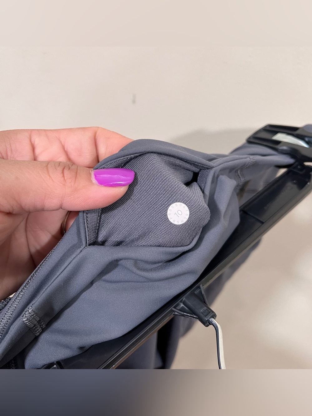 Lululemon In Movement 7/8 Tight Everlux Legging Dark Shadow Gray size 10 - Picture 7 of 11